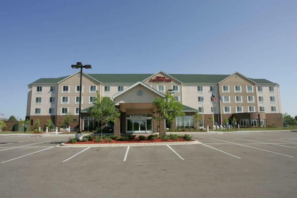 Hilton Garden Inn St. Paul Oakdale Exterior photo